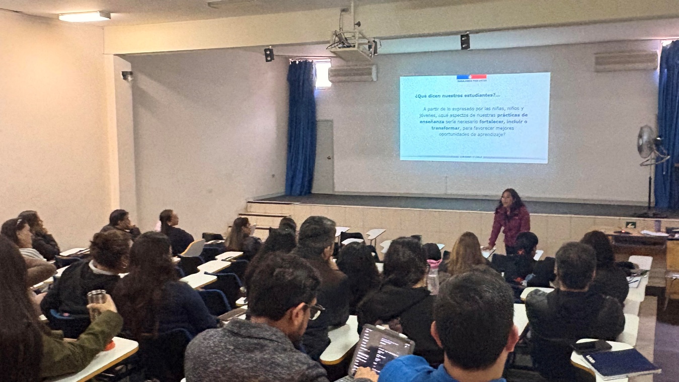 Colegio Inglés San José desarrolló Jornada de Reflexión Pedagógica junto a su Comunidad Docente